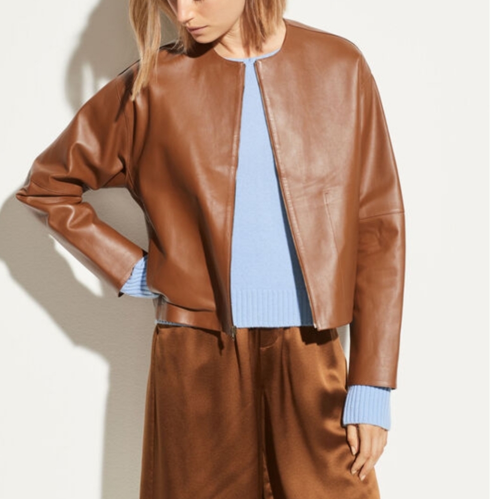 Cropped leather jacket
